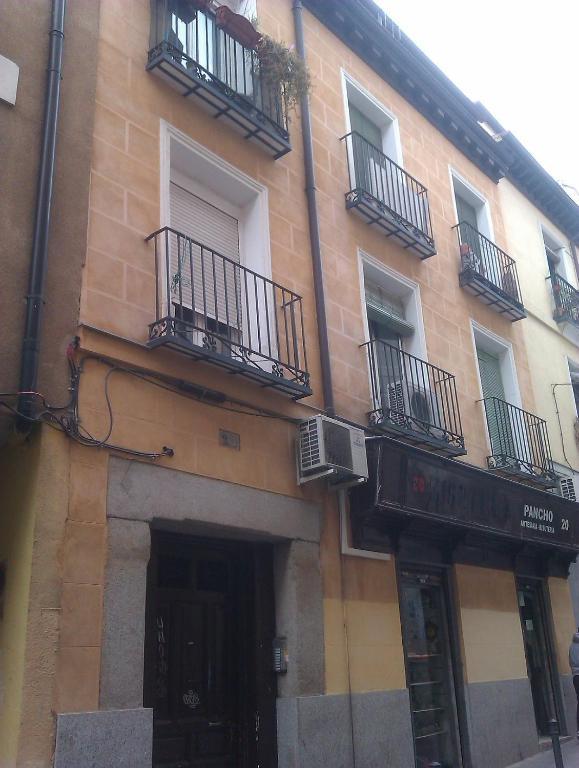 Km1 Amparo Apartments マドリード エクステリア 写真
